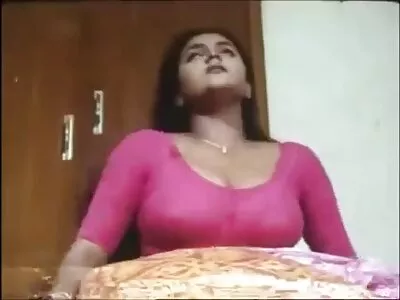 രണ്ട് വൃത്തികെട്ട ദമ്പതികൾ നാല് പേർ ചേർന്ന് സ്വിംഗിംഗ് പാർട്ടി നടത്തുന്നു