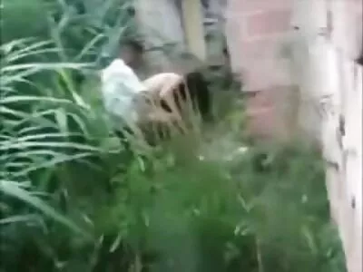 ആൻജിയുടെ ഇറുകിയ കൗമാര പൂറ്റിനുള്ളിൽ തടിച്ച കോഴിക്ക് നല്ല സുഖം തോന്നുന്നു