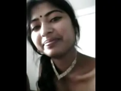 വളഞ്ഞ സുന്ദരിയായ പ്രിയതമ ലെന പോൾ ഒരു വലിയ പെക്കറിനെ ഊതി ചതിക്കുന്നു